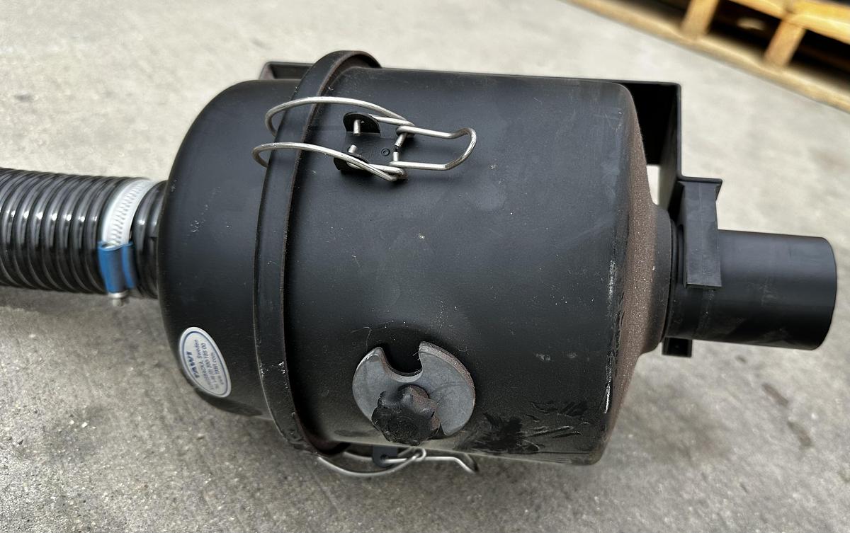 Used Tawi Lyftman Vacuum Lift System Pump SA350/2 ~ Foot VM180~ Filter unit ~ 40' in Rails +