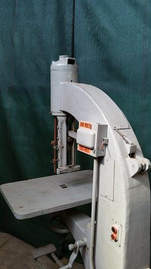 Used Wysong 283 Borer 2 speed 8 in stroke vertical boring machine