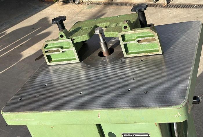 Used SAC Shaper # TS-70 ~  2 Speed ~ 220V ~ 3/4" Spindle 2HP ?  (6114)