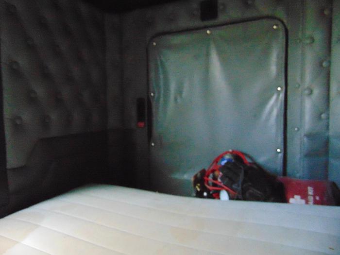 Used 2004 KENWORTH T800B 6X4 WINCH TRACTOR " CAT "