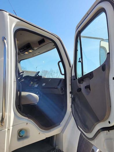 Used Altec LP108 Cable Handler on 2006 Freightliner 6x6 Truck - M27656