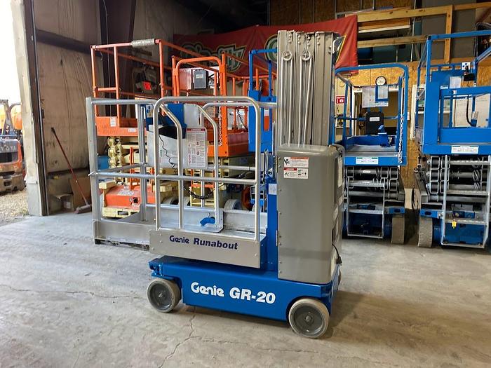 Used 2014 GENIE GR20