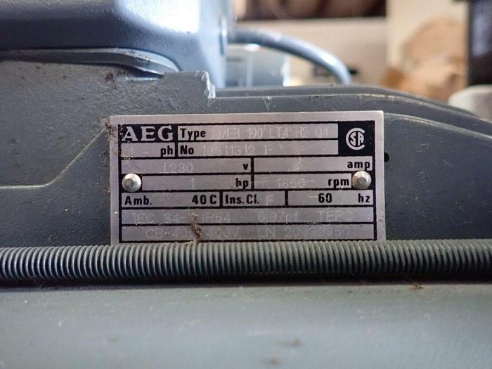 Used Leybold Type S25B TriVac Rotary Vane Vacuum Pump with AEG Motor