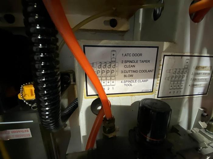 Used 2007 Dah Lih PT 128 5 Axis Machining Center