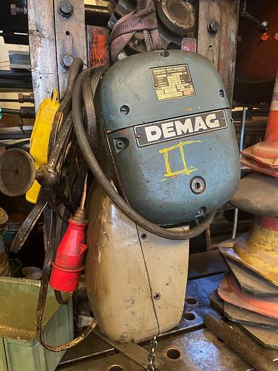 Usato GRU A BANDIERA 2