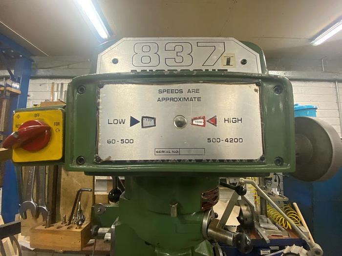Used Microcut 837 Manual Turret Milling Machine