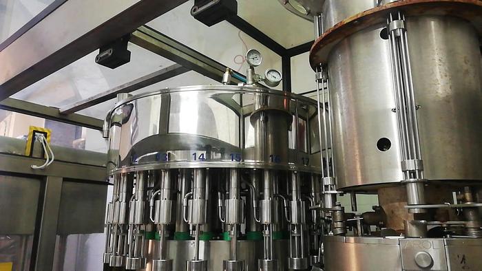 Used 2003 ALFATEK Filling monoblock