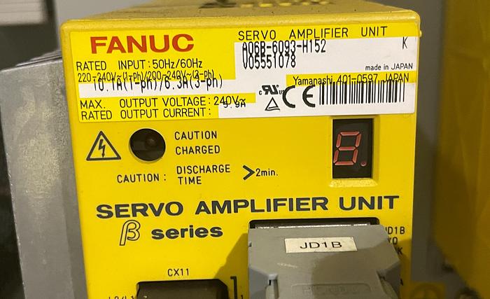 Used KIA SKT25 CNC TURNING CENTER