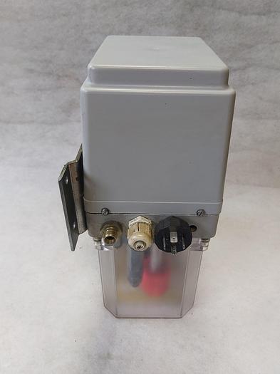 Gebraucht Zentralschmierung, Ölpumpe, GEI-A, Woerner,  gebraucht