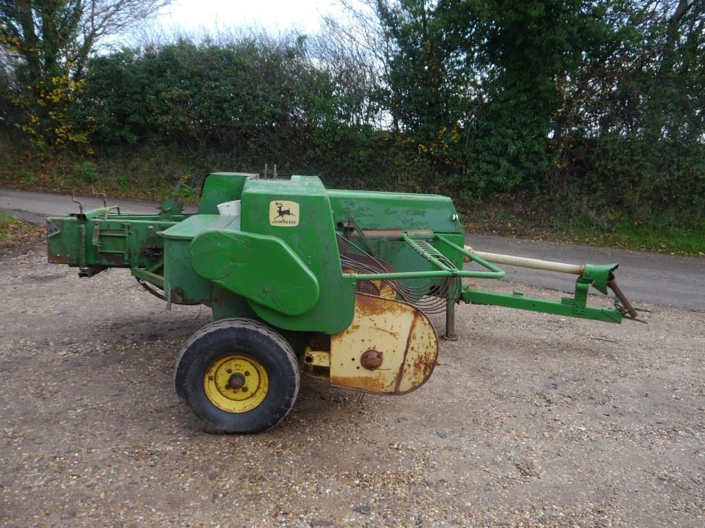 Used John Deere 342 Baler