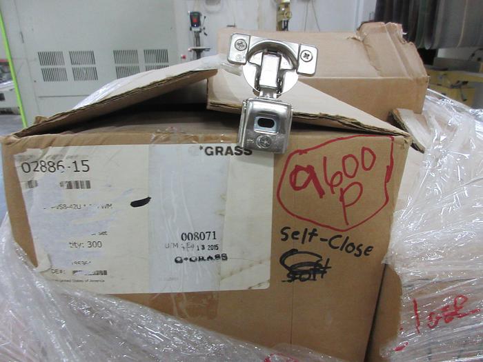 Grass Grass 02886-15 TEC Hinge, Wrap Mount, 1-1/4 Overlay