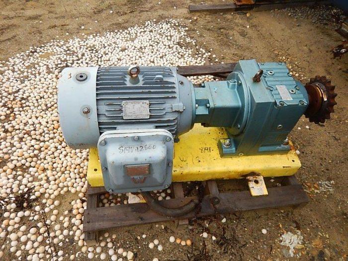 Used 165 CU. FT. ROBINSON RIBBON BLENDER - C/S - 15 HP