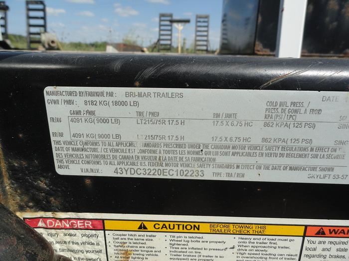 Used 2013 skylift/ versalift SUPER ARBORIST 53/VST521