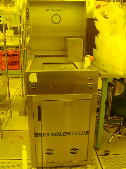Used Reynoldstech  stainless Steel Porous Silicon Etch Wet Bench