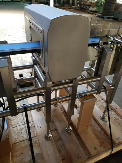 Safeline metal Detector and CM6000 xs Mettler check weigher NEW! USDA Food grade