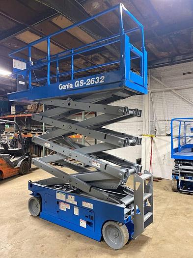 Used 2012 GENIE GS-2632