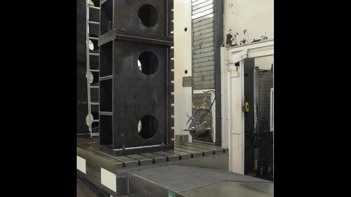 Used 2008 6" Giddings & Lewis CNC Horizontal Boring Mill, Model PT 1800, Table 71" X 141", X Travel 141", Y Travel 102", 75 HP, 3500 RPM Spindle, Mitsubishi CNC