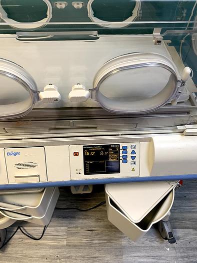 Gebraucht Dräger C2HS-1C Babyinkubator Isolette C2000