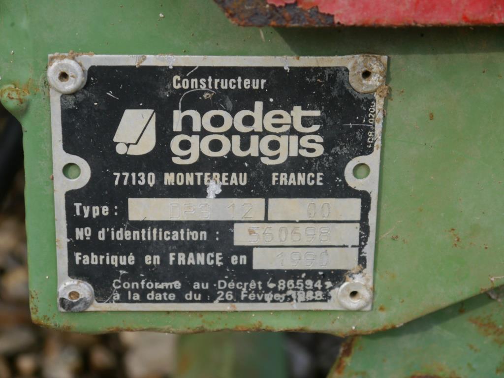 Used Nodet DPS12 Fertiliser Spreader