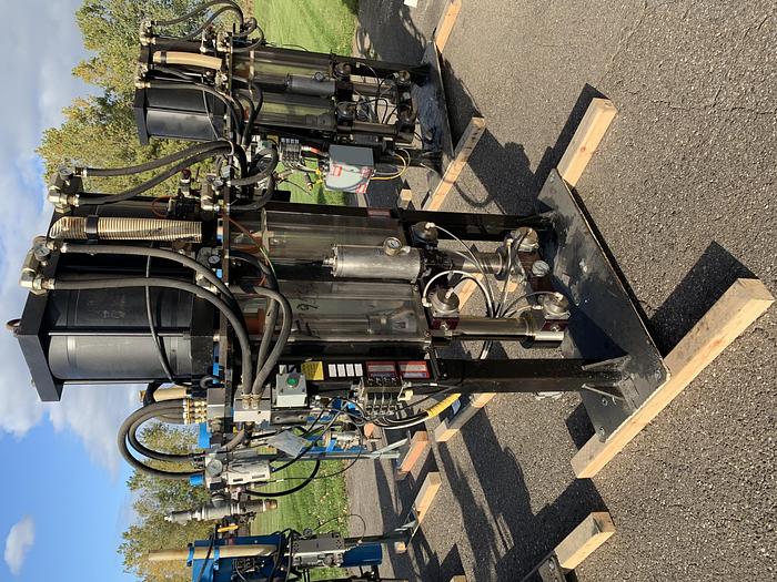 Used SEALANT EQUIPMENT & ENGINEERING SERVO DRIVEN ROBOTIC SEALANT APPLICATOR PUMP WITH DUAL PUMPS