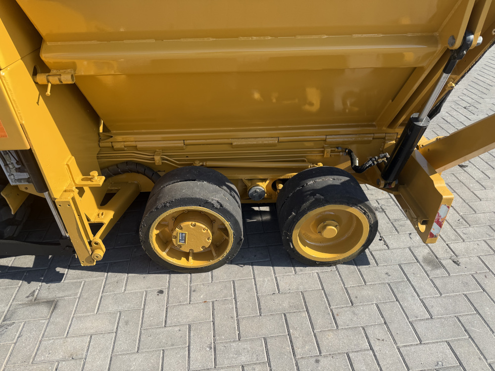 Usato 2018 Caterpillar AP 300F