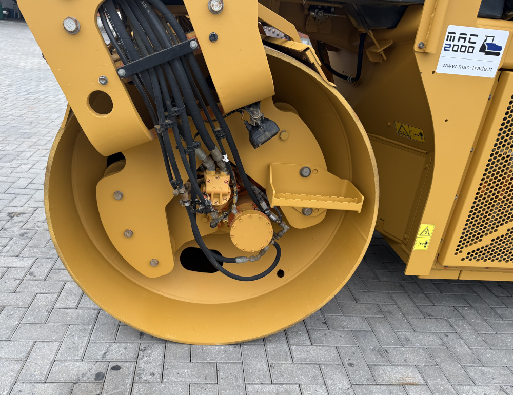 Usato 2014 Caterpillar CD 54B