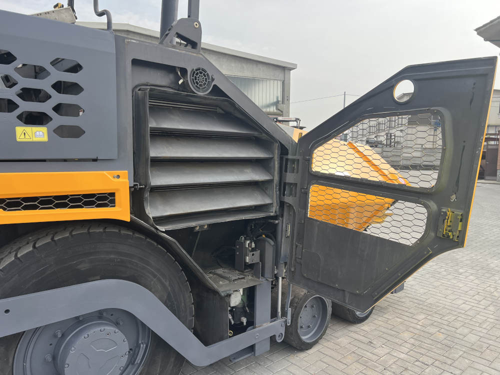 Usato 2015 Volvo P 6870C