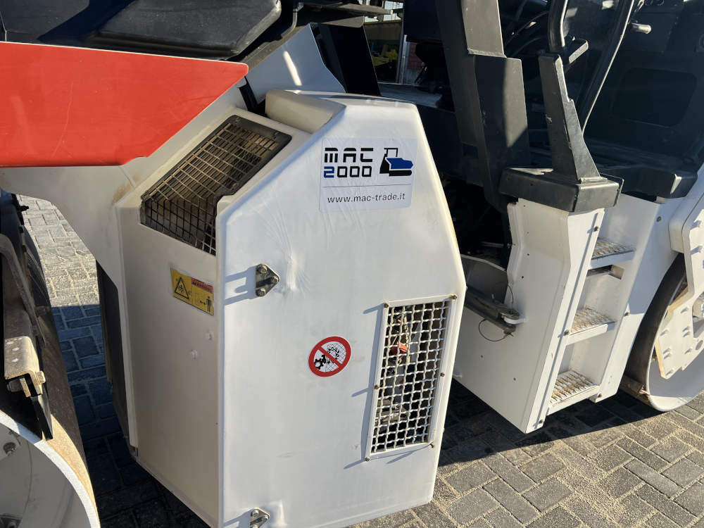 Usato 2005 Dynapac CC 222 HF