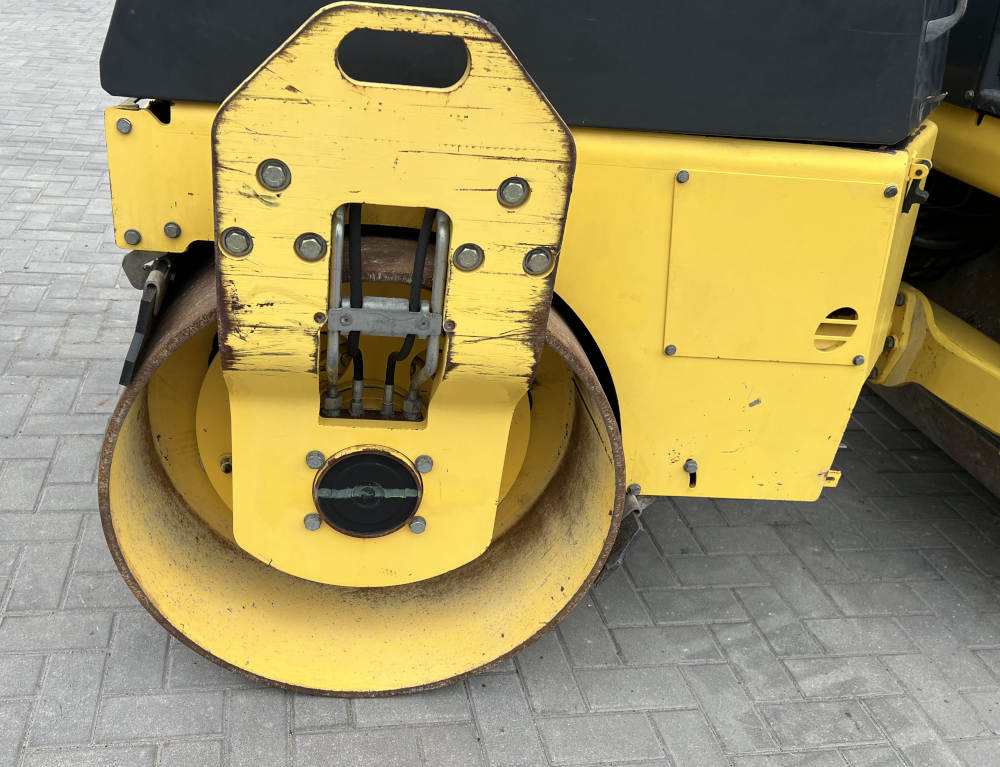 Usato 2002 Bomag BW 138 AD