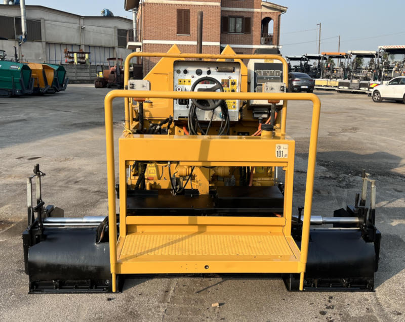 Usato 2017 Caterpillar AP 255E