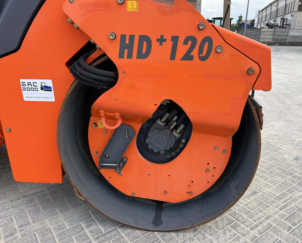 Usato 2010 Hamm HD+ 120 VV