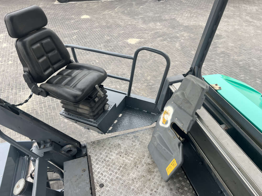 Usato 2011 Vogele S 1800-2