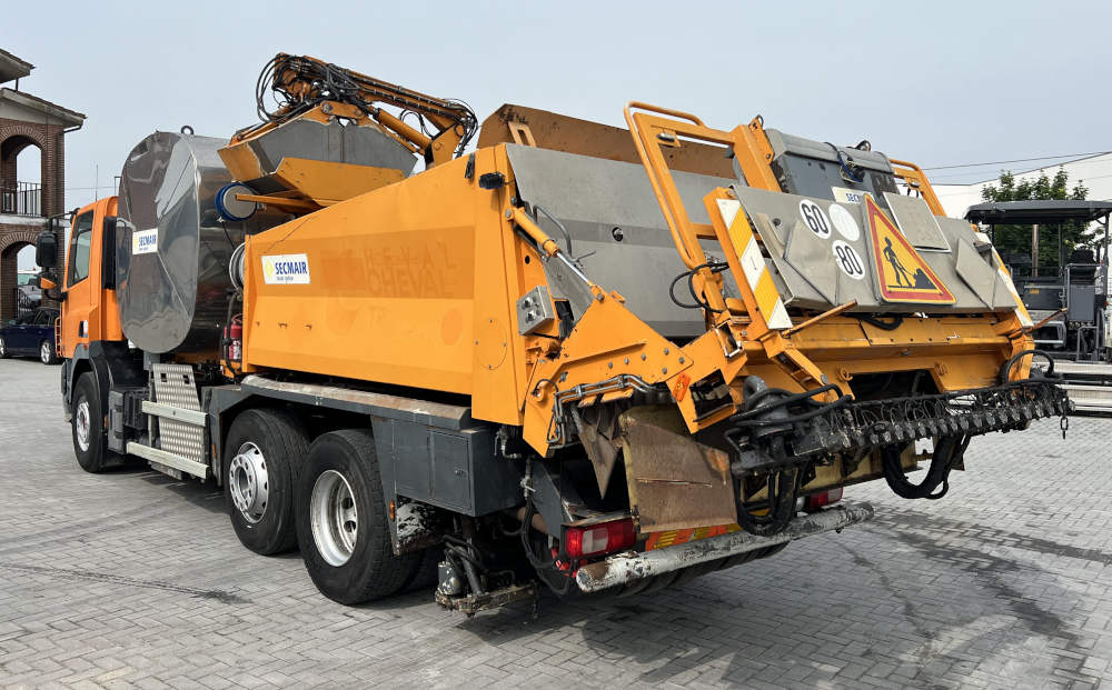Usato 2012 Daf / Secmair CF 85.460 / Secmair Chipsealer BCG 500