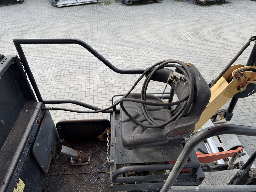 Usato 2007 Dynapac F 141 6W