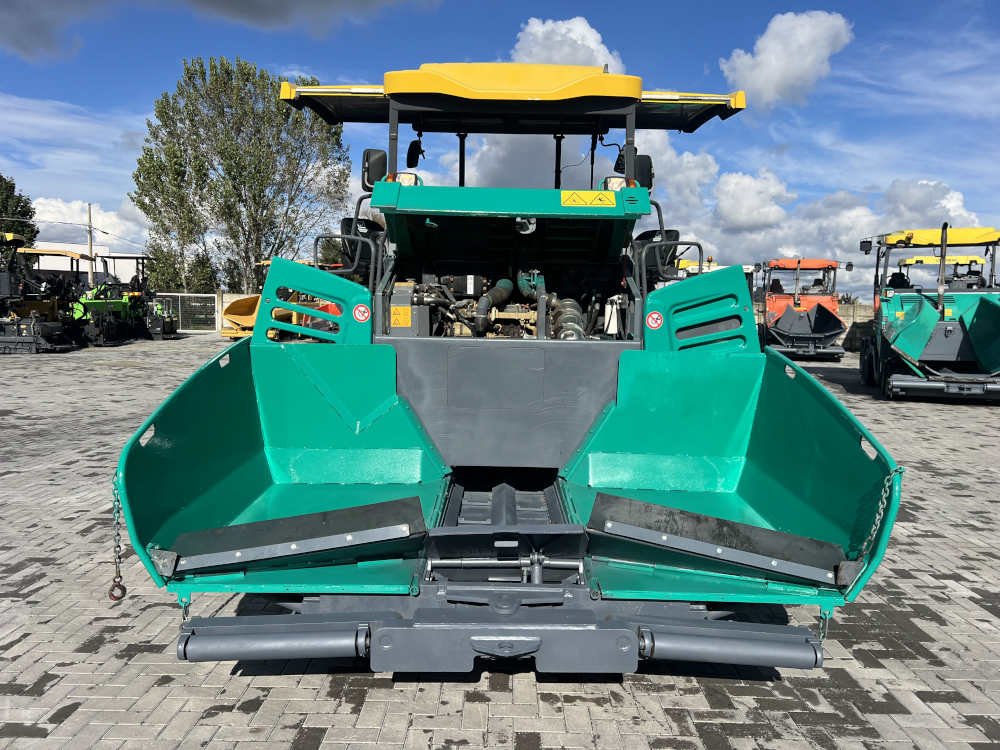 Usato 2016 Vogele S 1303-3i