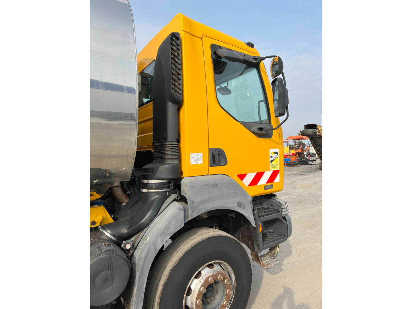 Usato 2006 Renault Kerax 420 / Secmair Major BCG 500