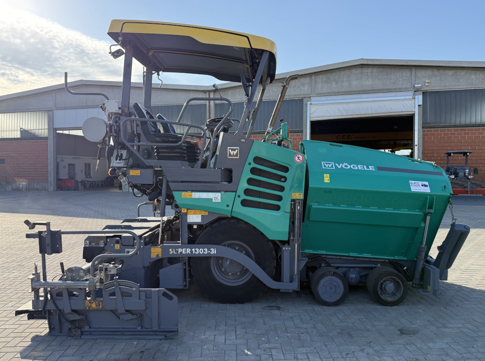 Usato 2021 Vogele S 1303-3i