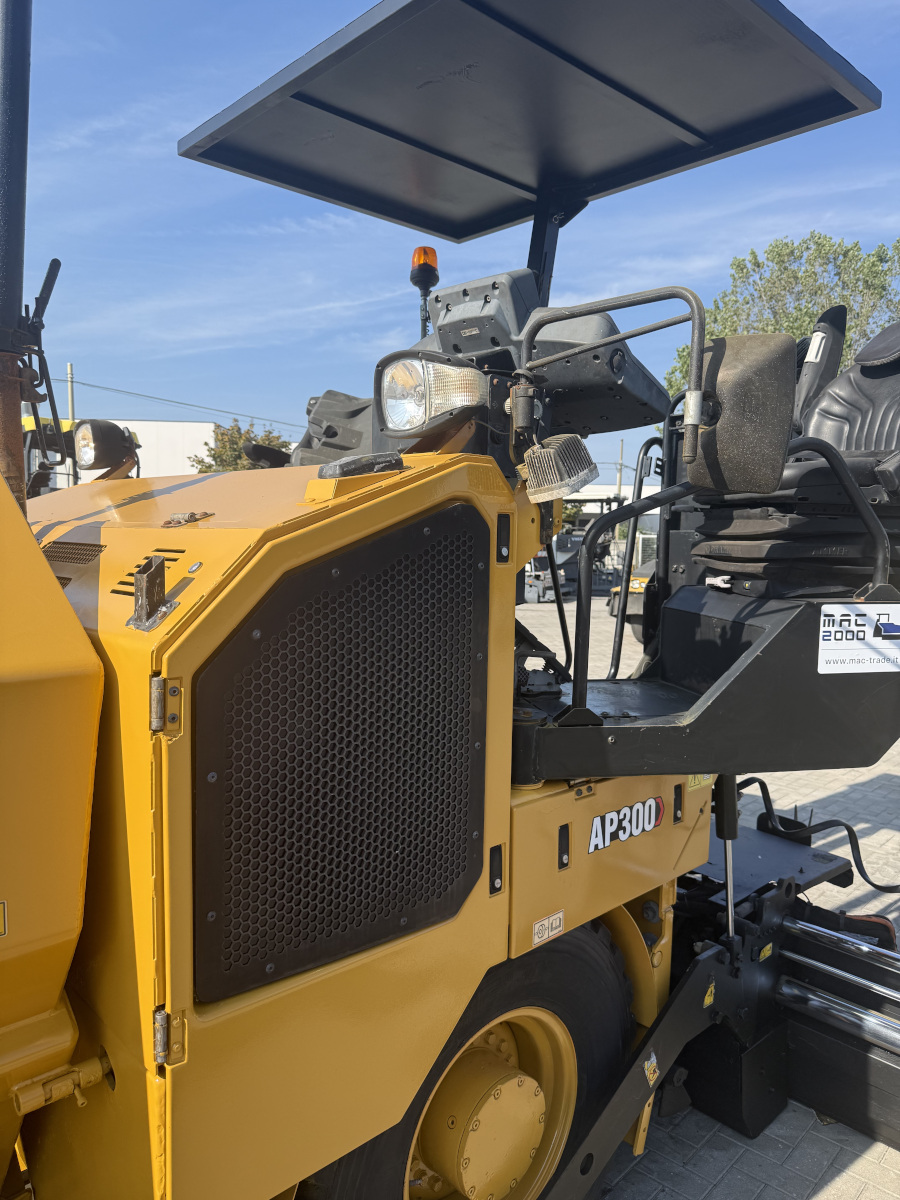Usato 2018 Caterpillar AP 300F