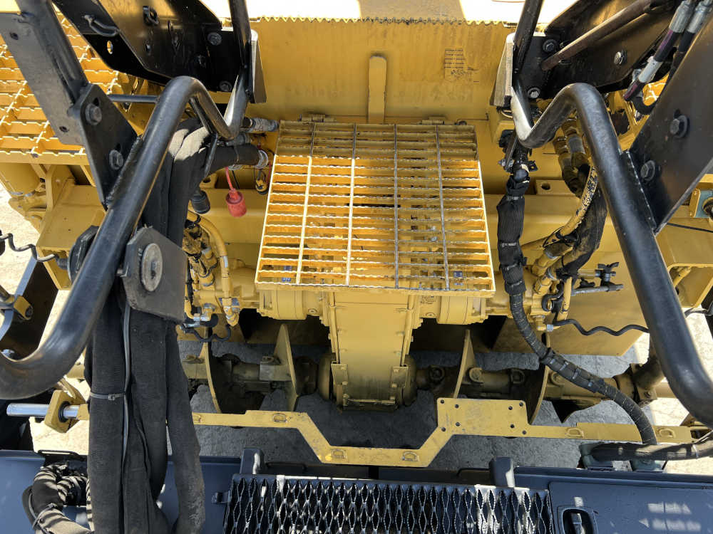 Usato 2014 Caterpillar AP 500E -222-