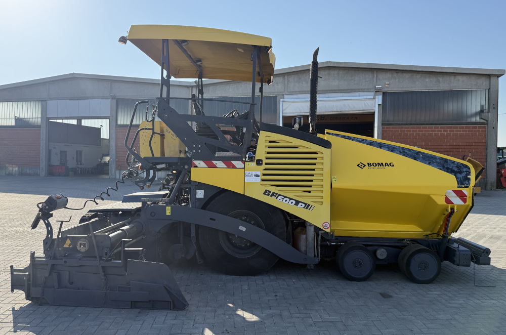 Usato 2010 Bomag BF 600P