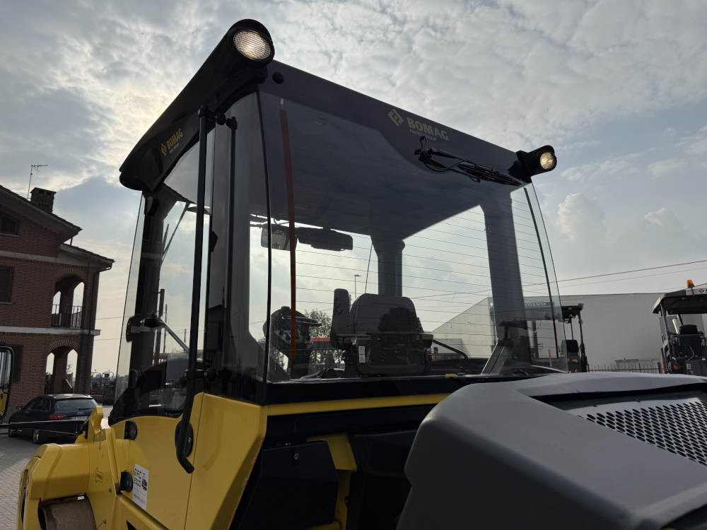 Usato 2023 Bomag BW 202 AD-50