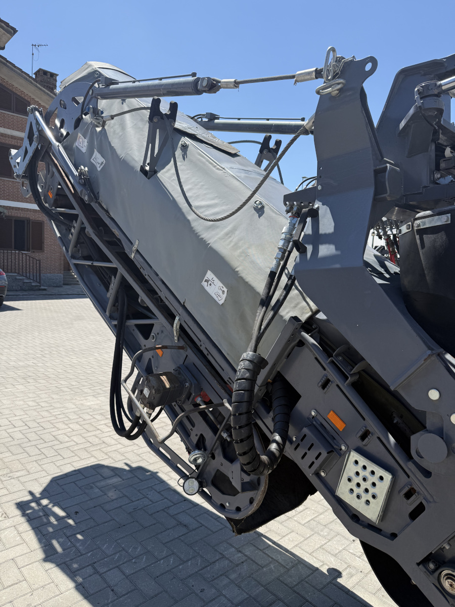 Usato 2017 Wirtgen W 130 CFi