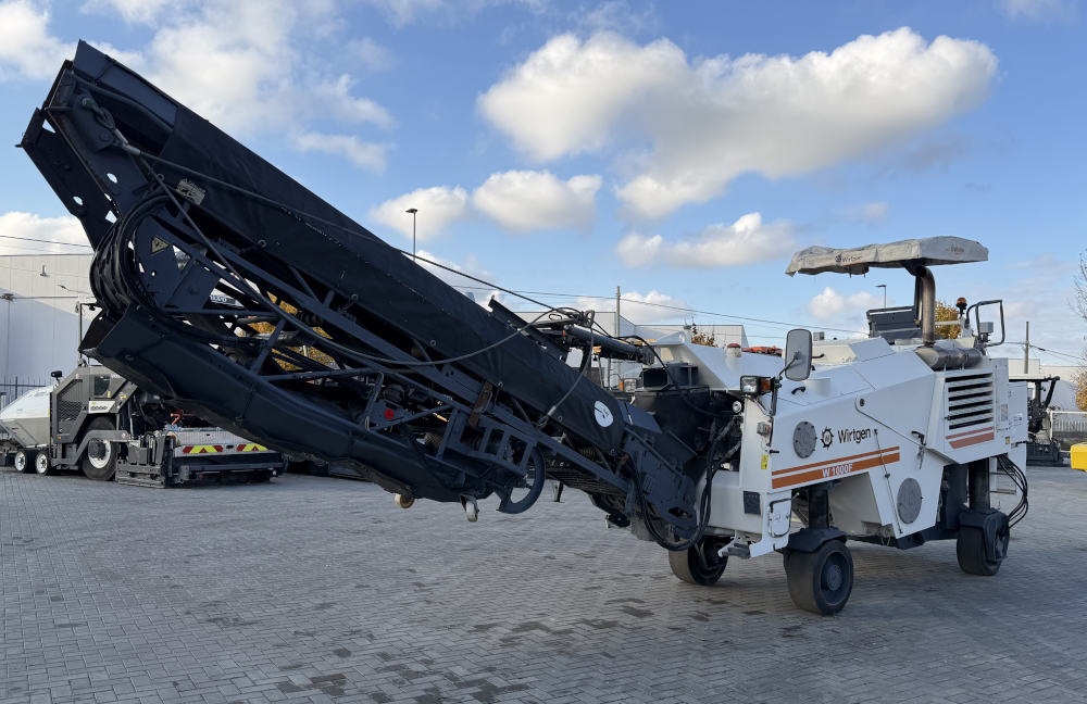 Usato 2001 Wirtgen W 1000F