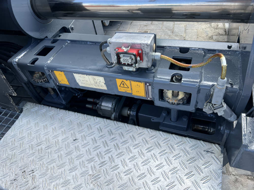 Usato 2018 Vogele S 1300-3i
