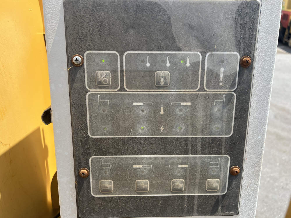 Usato 2012 Caterpillar AP 255E