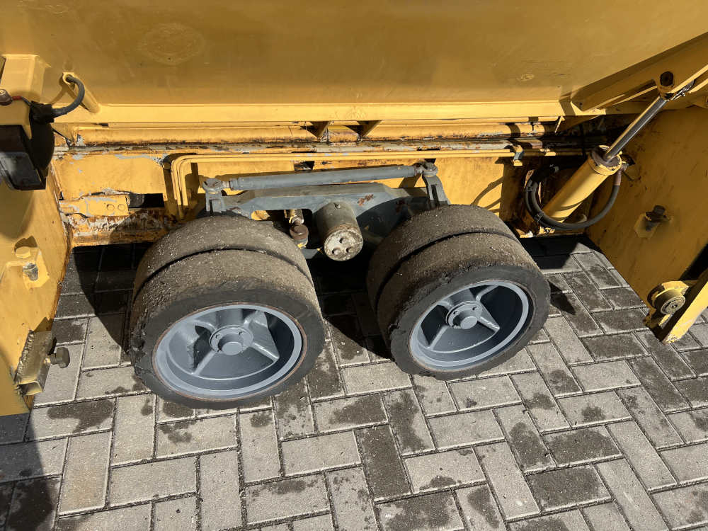 Usato 2000 Bitelli BB 642