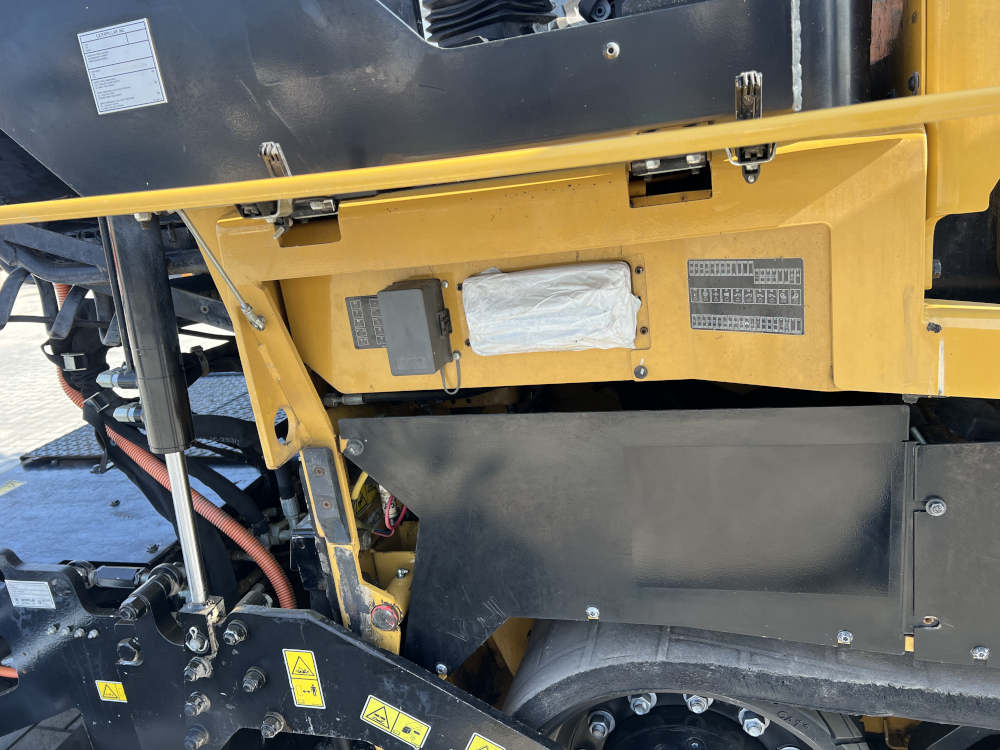 Usato 2020 Caterpillar AP 355F