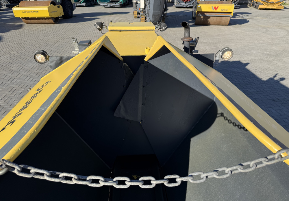 Usato 2014   Bomag BF 223C