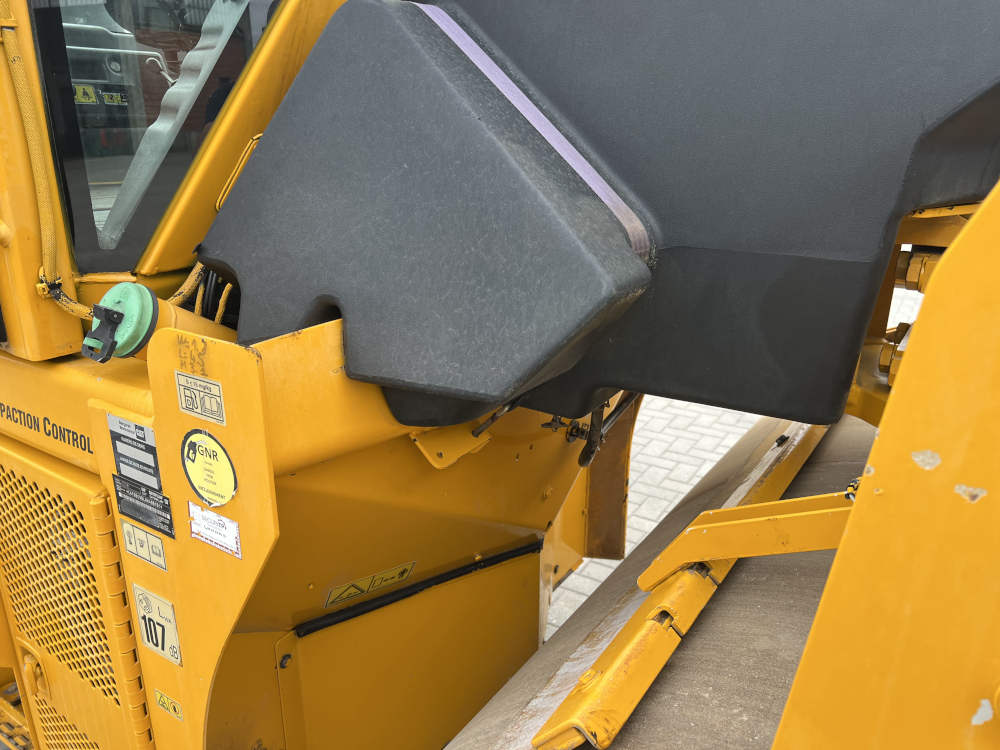 Usato 2017 Caterpillar CD 8