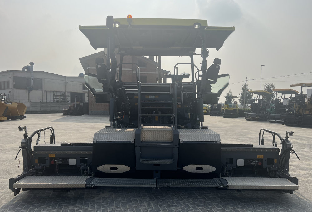 Usato 2015 Vogele Super 1900-3i